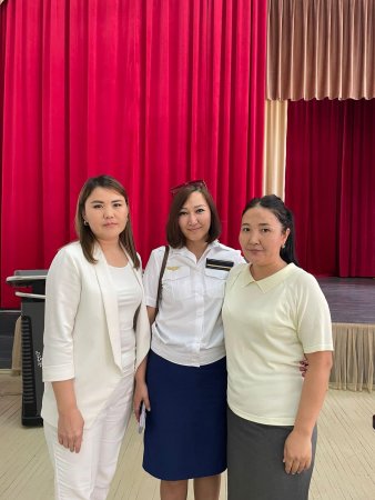 “АДАЛДЫҚ-ПАРАСАТТЫЛЫҚ” ТАҚЫРЫБЫНДА ТАНЫМАЛ ТҰЛҒАЛАРМЕН КЕЗДЕСУ ӨТТІ